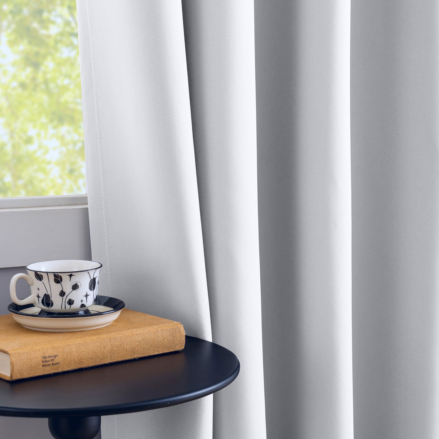 White Plain Eyelet Curtain